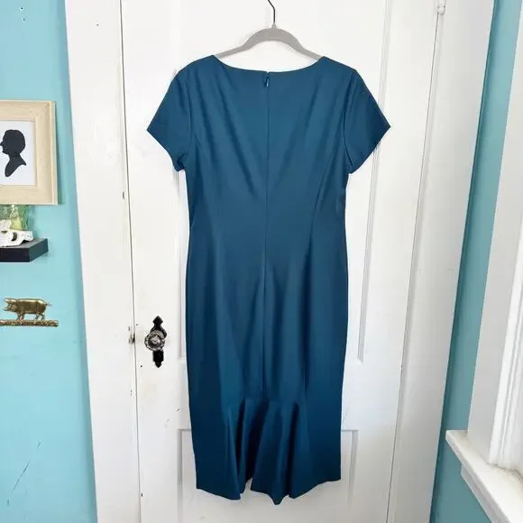 Lafayette 148 New York V-Neck Virgin Wool Pencil Dress Fluted Back Skirt Size 6 - Picture 8 of 12